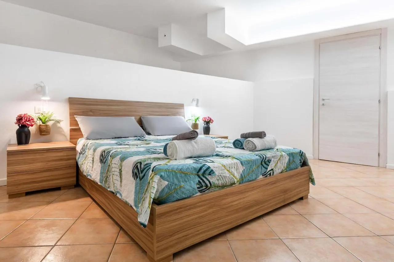 Loft Porta Romana - Cozy Apartment & Wi-Fi Milan 0*,